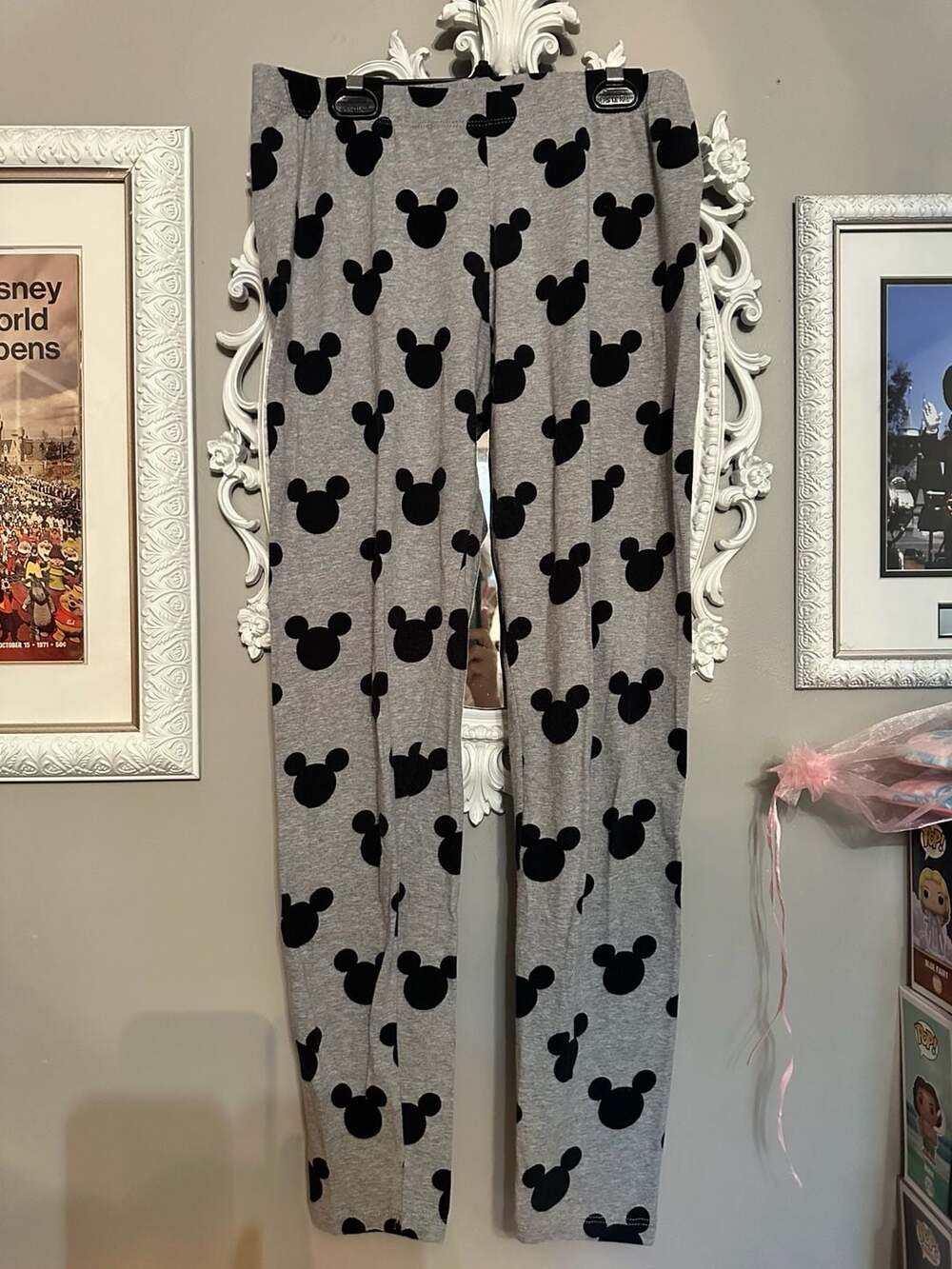 H&M Divided Disney Mickey Mouse Leggings Size M Gray Black